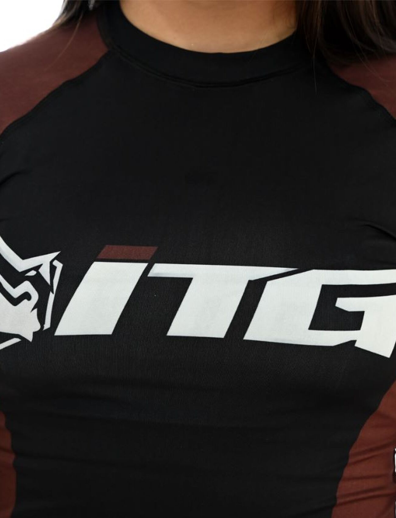Camiseta De Natação Plus Size Inno - Proteção Solar FPS 50+ Para Praia E Piscina